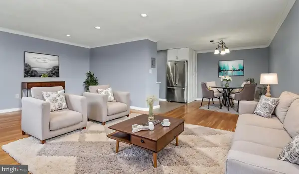 2016 N Adams St #812, ARLINGTON, VA 22201