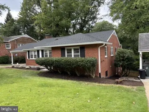 668 S Illinois St, Arlington, VA 22204 - #3