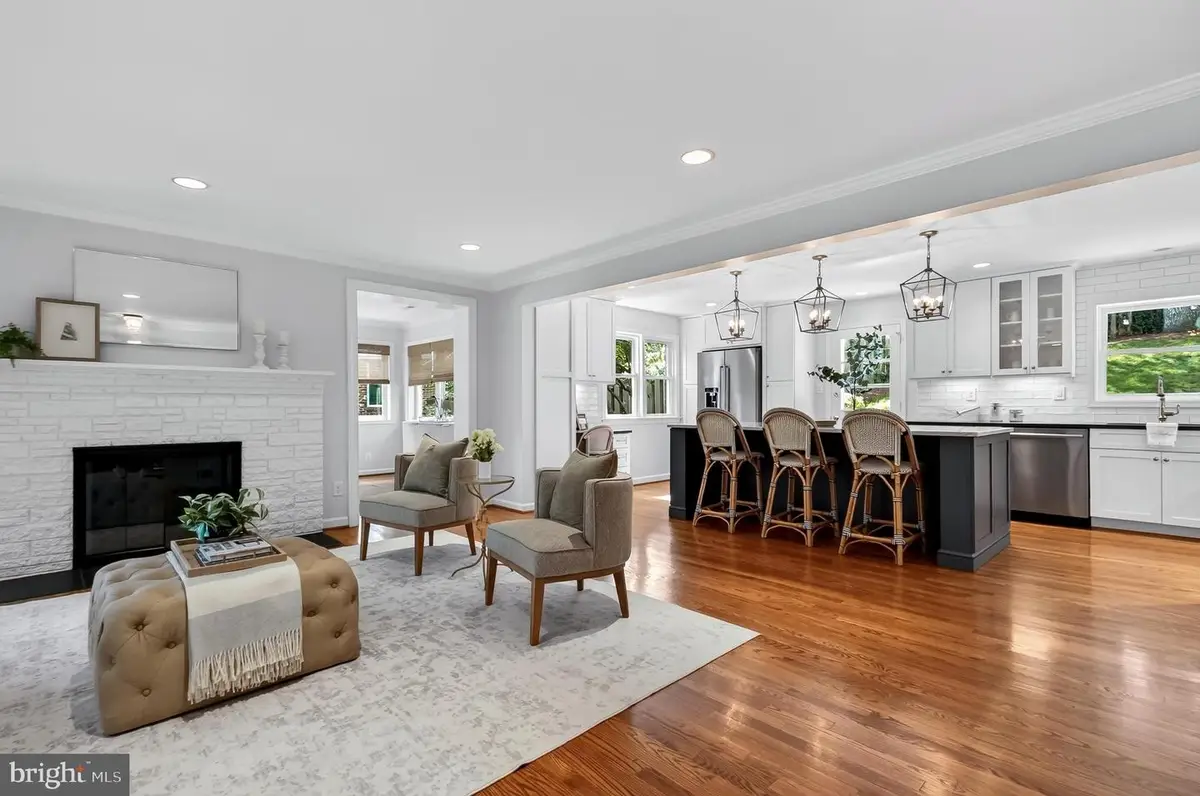 5200 Old Dominion Dr, Arlington, VA 22207 - #1