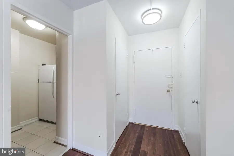 1021 Arlington Blvd #617, Arlington, VA 22209 - #3