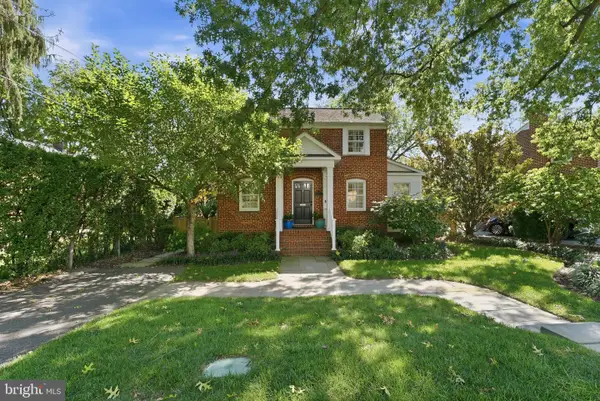 2727 N Edison St, ARLINGTON, VA 22207