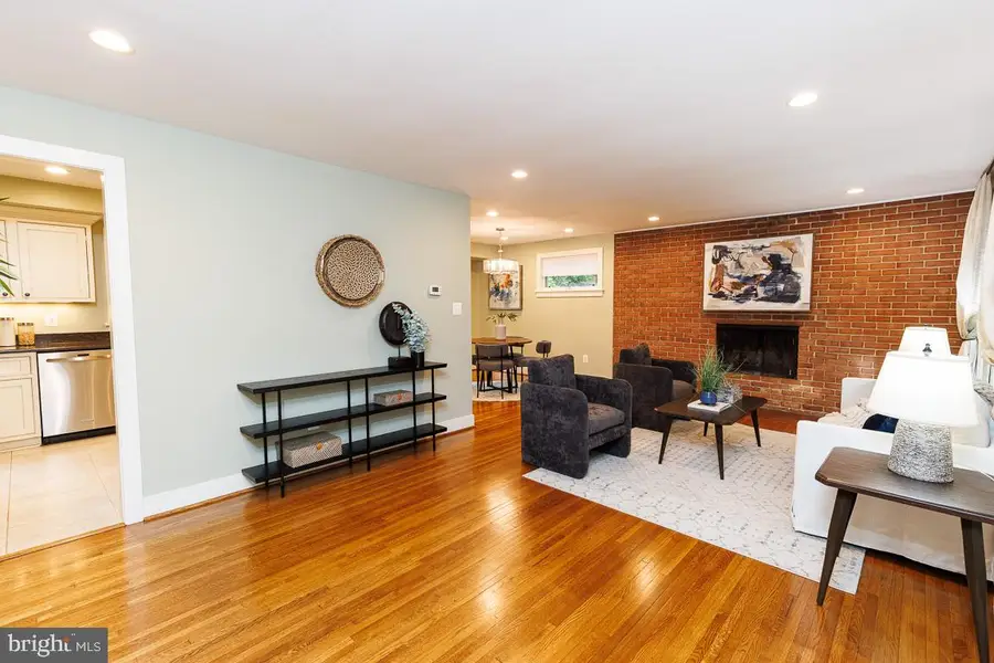 2665 Military Rd, Arlington, VA 22207 - #2