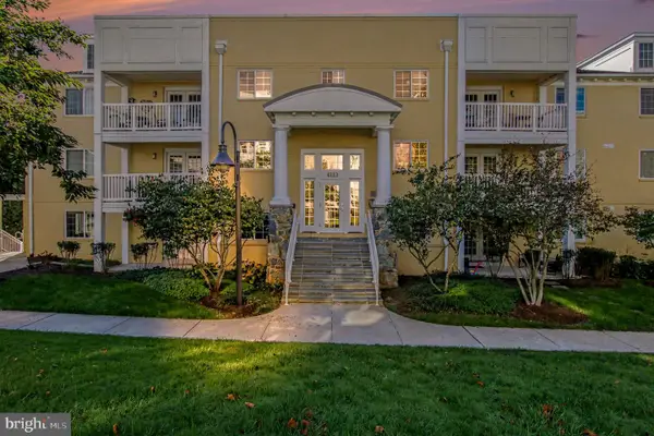 4113 S Four Mile Run Dr #103, ARLINGTON, VA 22204