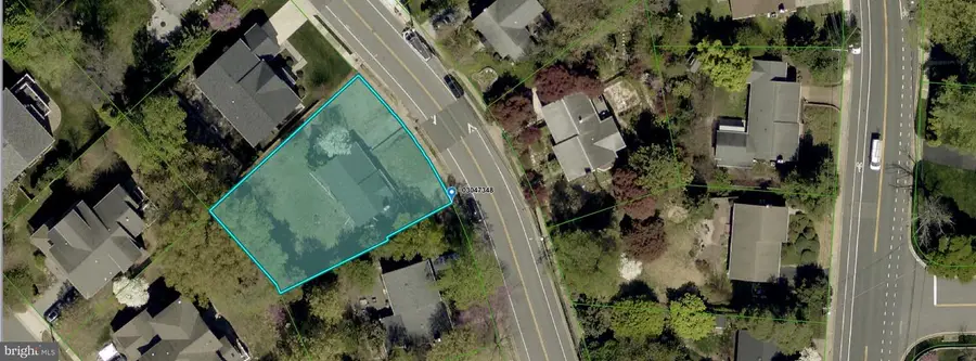 4030 35th St N, Arlington, VA 22207 - #2