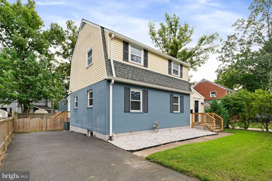 4758 Arlington Blvd, Arlington, VA 22204 - #2