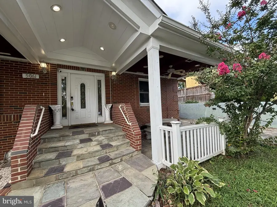 5061 22nd St S, Arlington, VA 22206 - #3