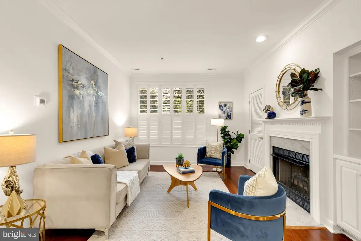 1320 N Wayne St #101, Arlington, VA 22201 - #1