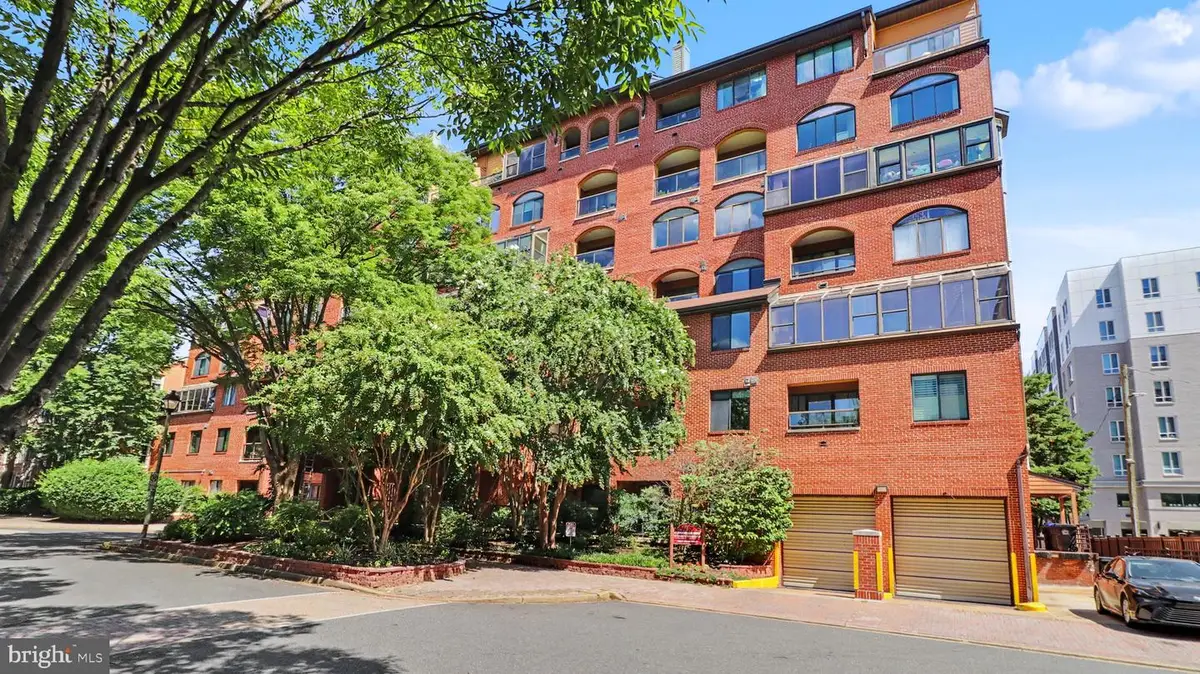 1029 N Stuart St #523, Arlington, VA 22201 - #1