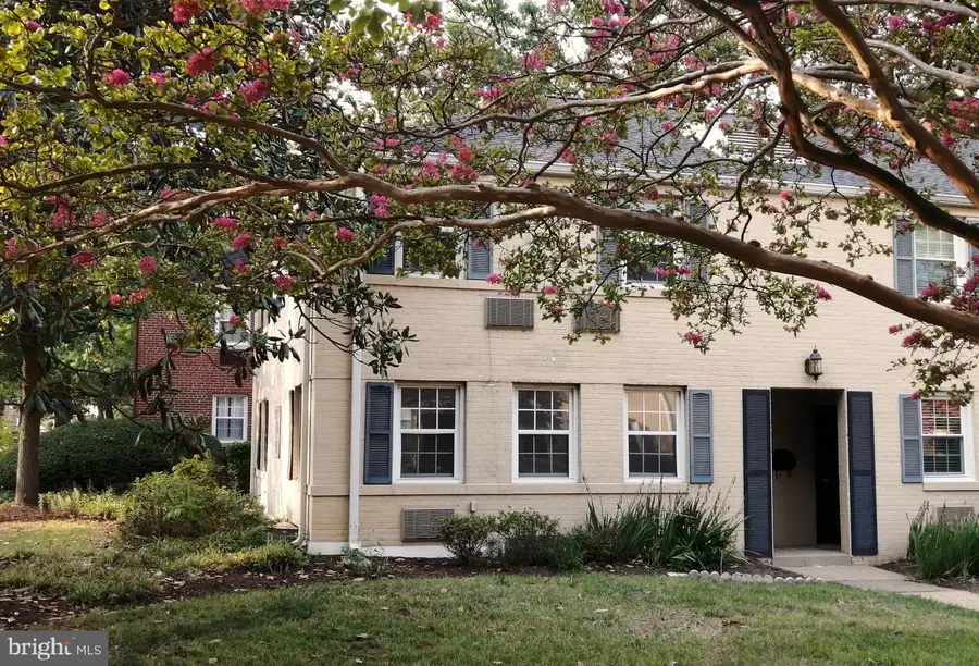 111 N George Mason Dr N #1, Arlington, VA 22204 - #2