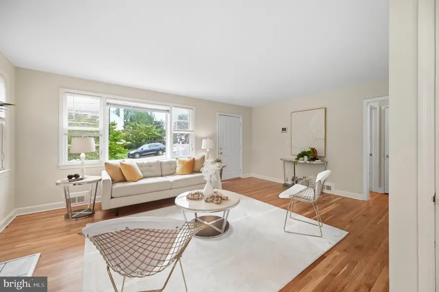 Address Withheld By Seller, Arlington, VA 22204 - #3