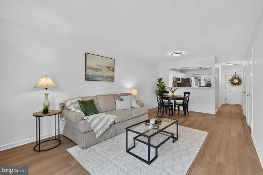 3812 9th Rd S #3812, Arlington, VA 22204 - #3