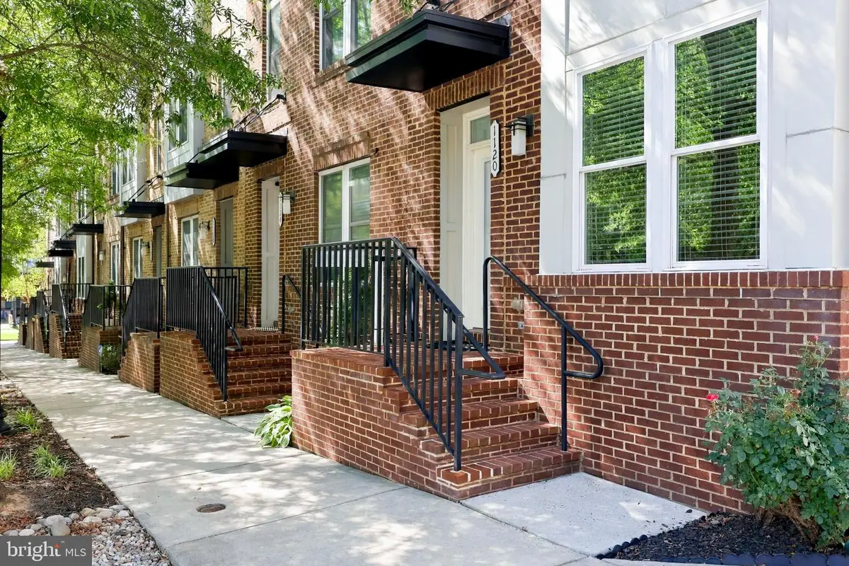 1120 S Lincoln St, Arlington, VA 22204 - #1