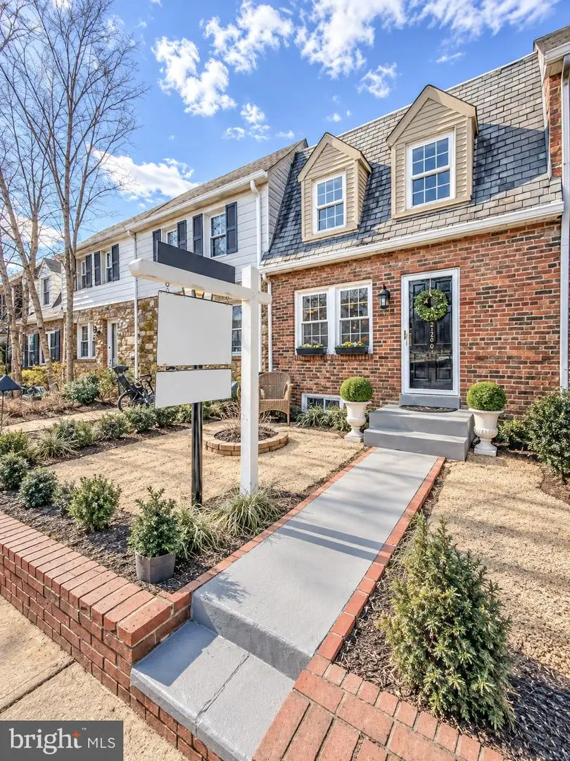 2120 N Brandywine St, Arlington, VA 22207 - #2