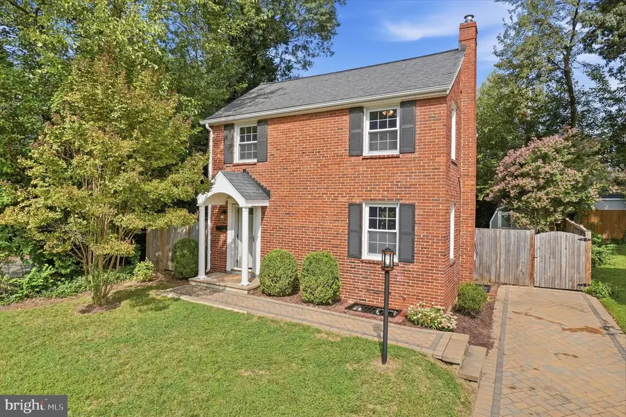 3731 2nd St S, Arlington, VA 22204 - #3