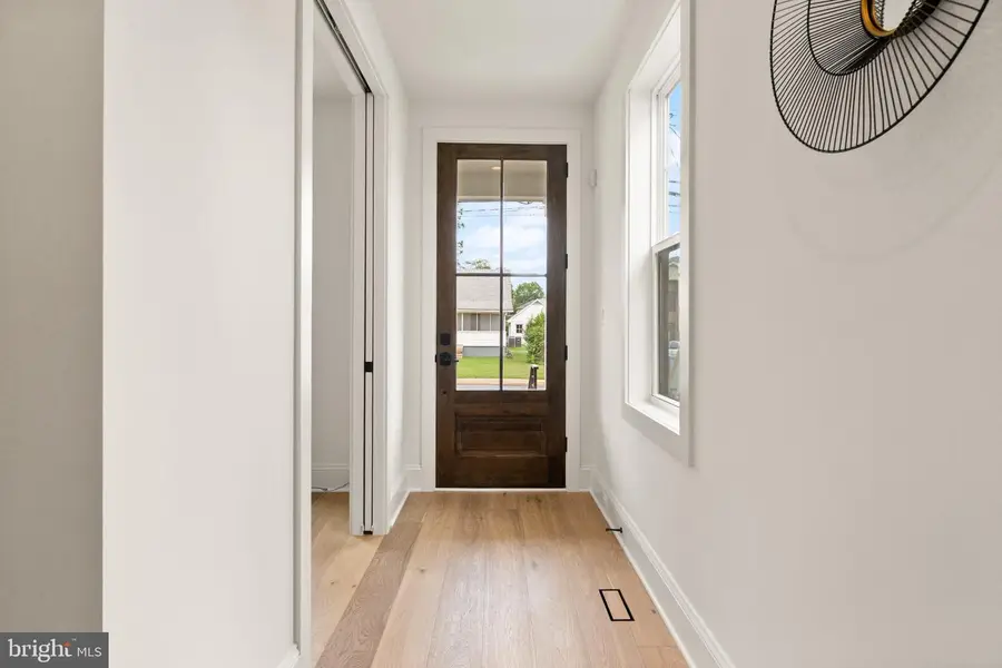3512 16th St S, Arlington, VA 22204 - #3