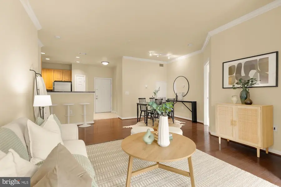 2301 25th St S #4-205, Arlington, VA 22206 - #3