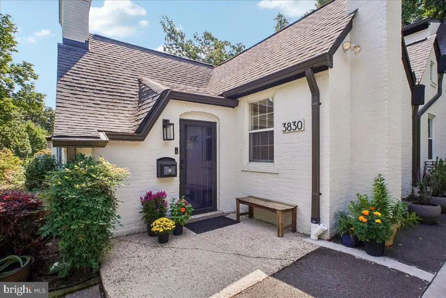 3830 N Upland St, Arlington, VA 22207 - #2
