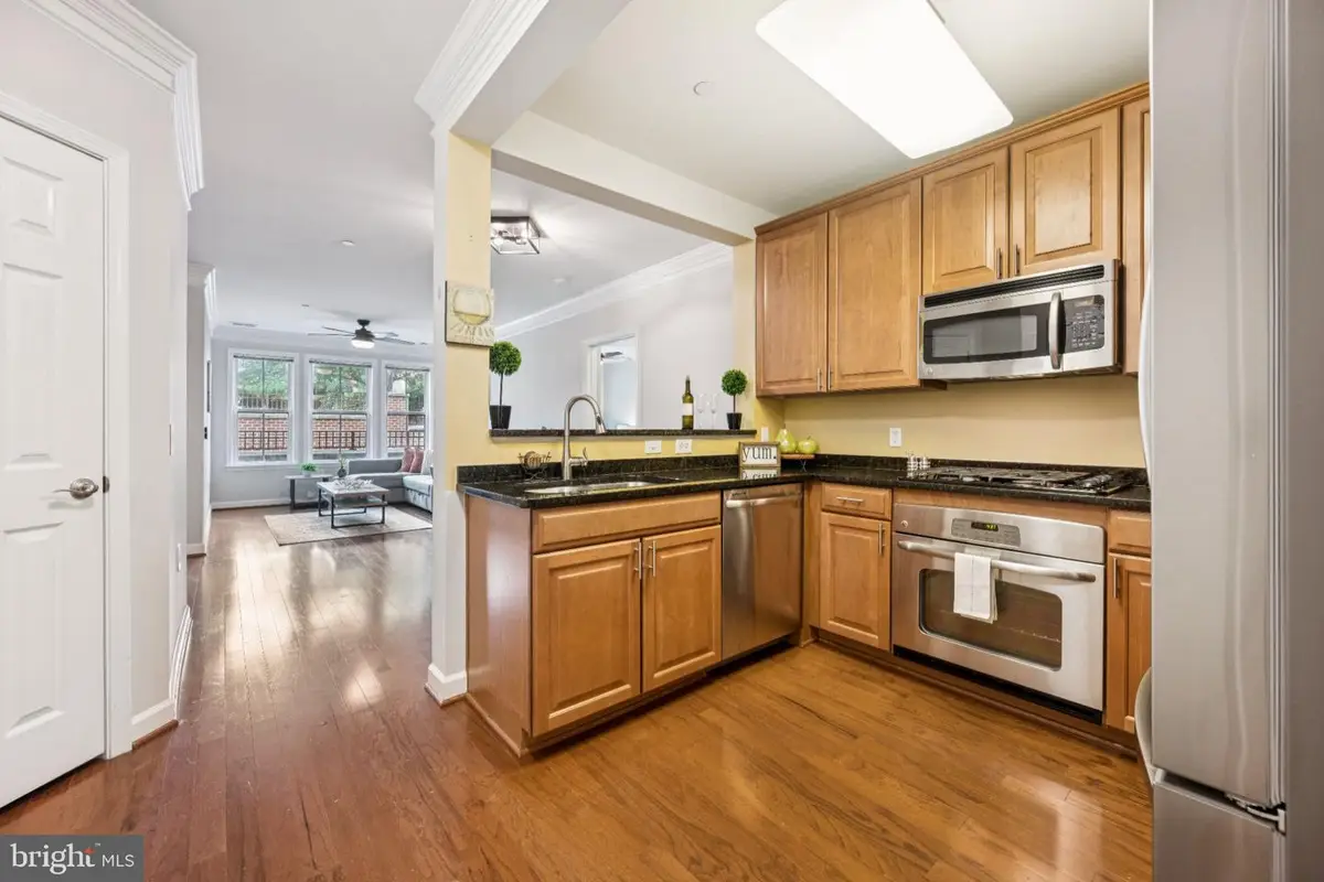 2101 N Monroe St N #107, Arlington, VA 22207 - #1