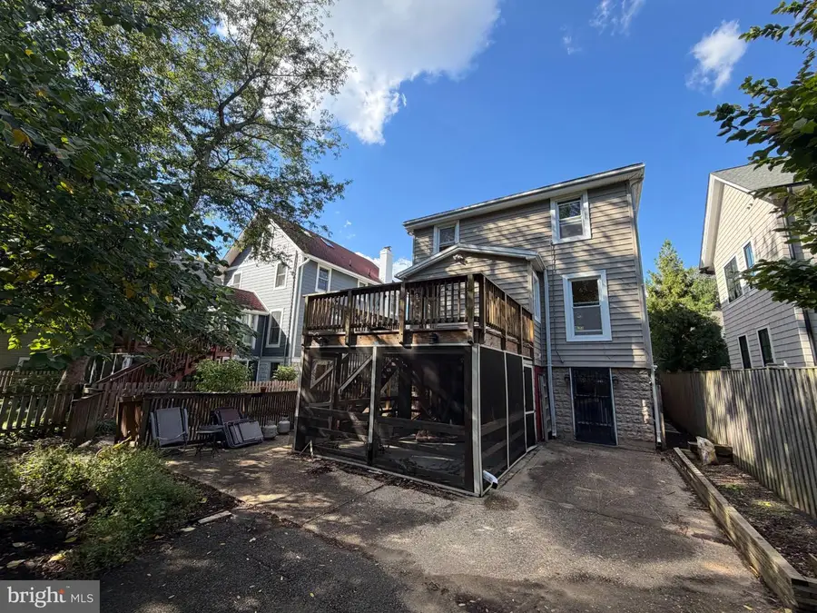 3316 2nd Rd N, Arlington, VA 22201 - #2