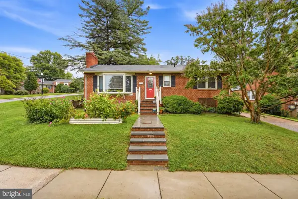 899 N Nottingham St, ARLINGTON, VA 22205