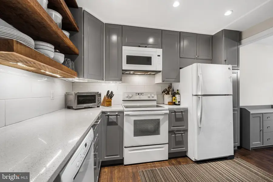 2923c S Woodley St #1, Arlington, VA 22206 - #2