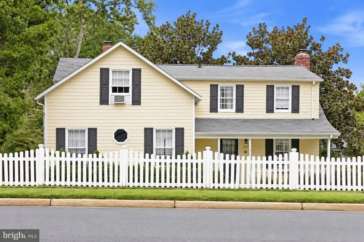 3816 N Glebe Rd, Arlington, VA 22207 - #1