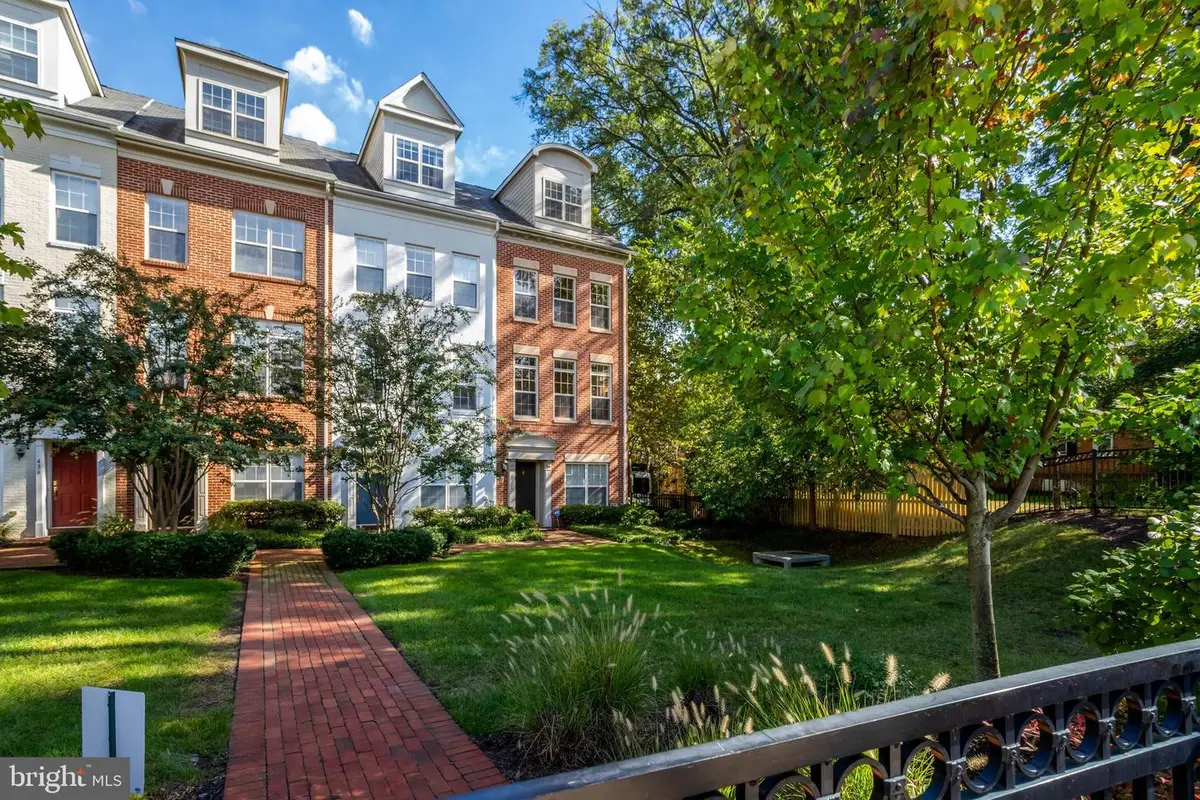 432a N Thomas St, Arlington, VA 22203 - #1