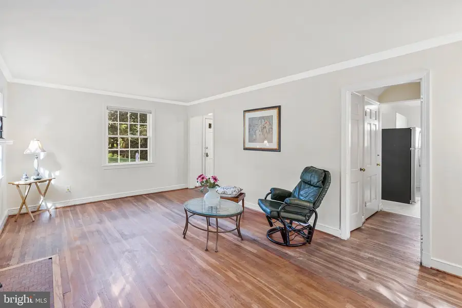 2431 N Utah St, Arlington, VA 22207 - #3