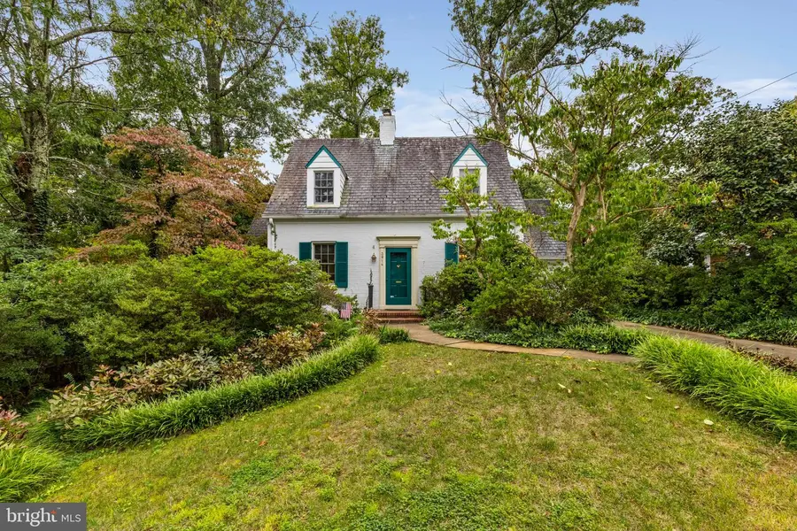 3814 N Vernon St, Arlington, VA 22207 - #2