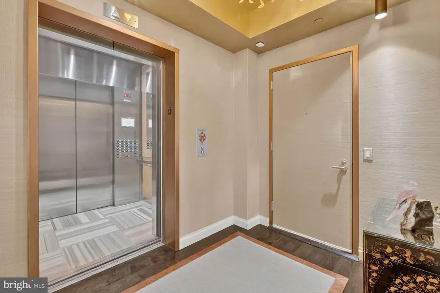 1881 N Nash St #711, Arlington, VA 22209 - #2