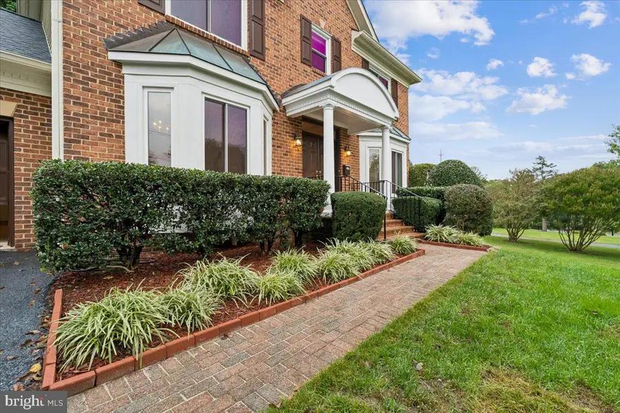 2640 Military Rd N, Arlington, VA 22207 - #3