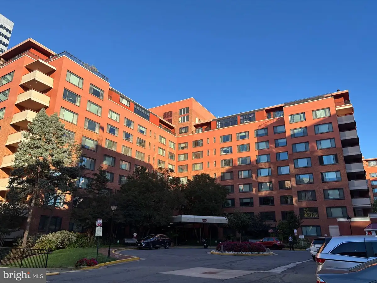 1021 Arlington Blvd #919, Arlington, VA 22209 - #1
