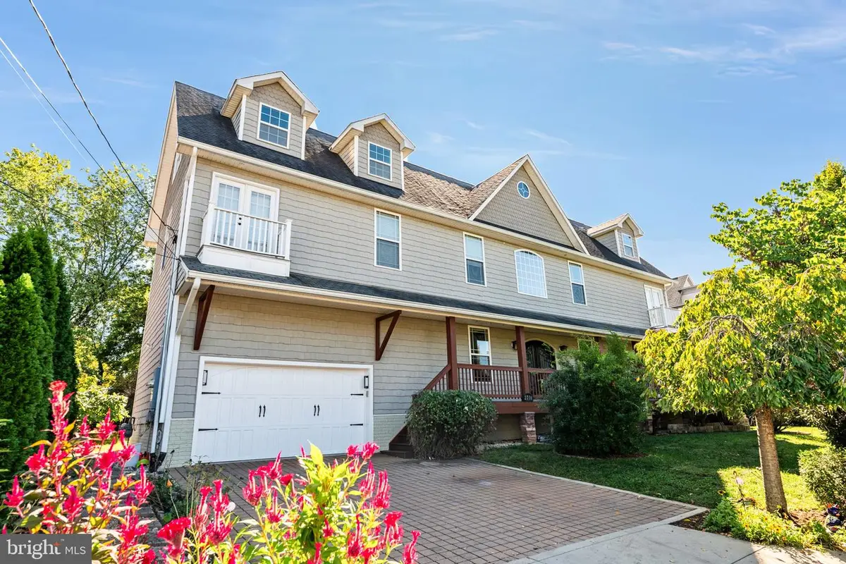 2710 11th St S, Arlington, VA 22204 - #1