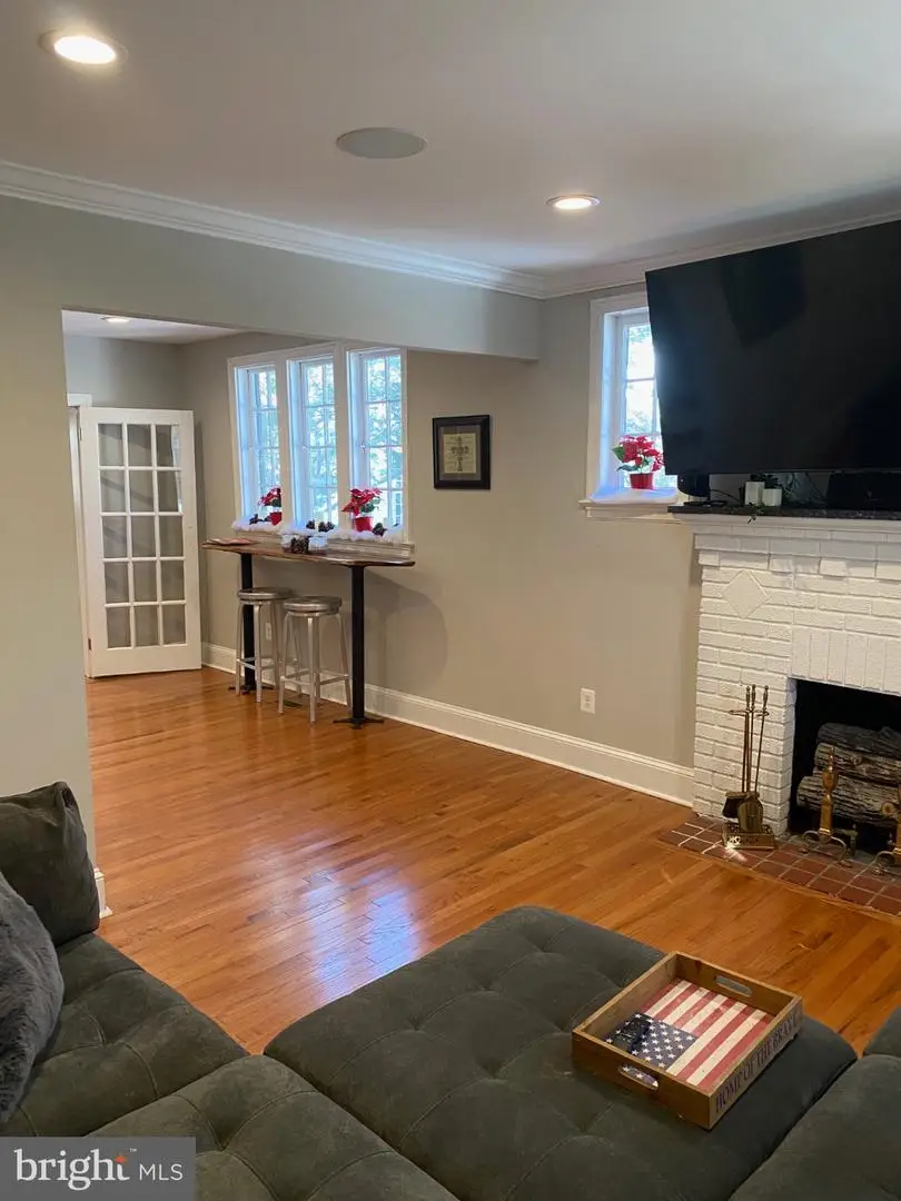 3713 Washington Blvd, Arlington, VA 22201 - #3