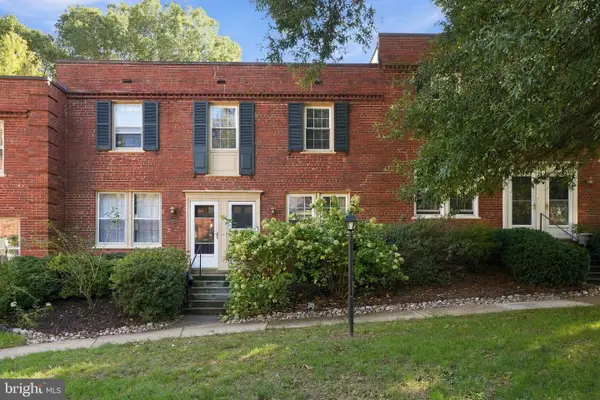 1201 S Barton St #181, ARLINGTON, VA 22204