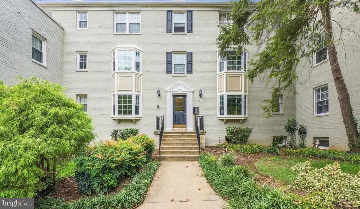 822 S Arlington Mill Dr S #2-302, Arlington, VA 22204 - #1