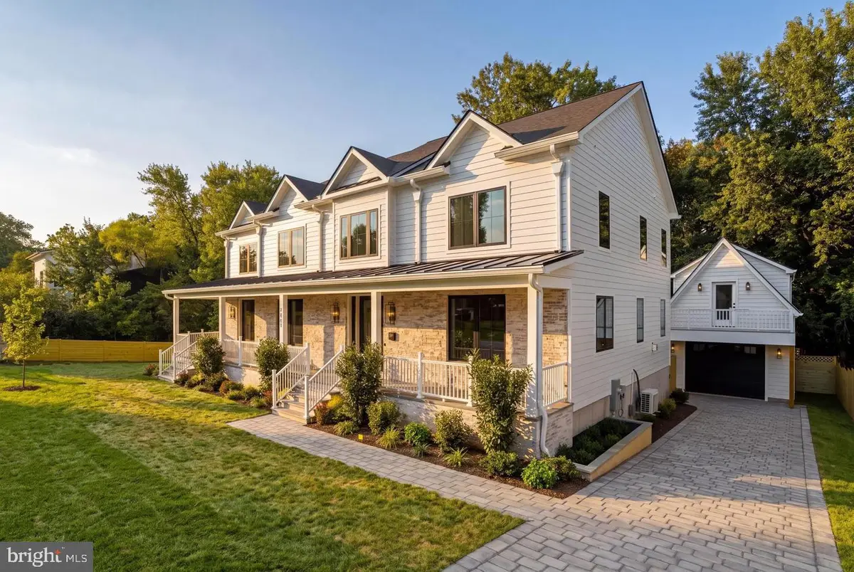 6523 16th St N, Arlington, VA 22205 - #1