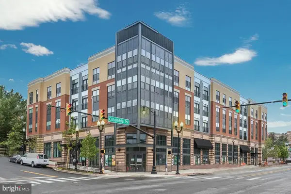 989 S Buchanan St #309, ARLINGTON, VA 22204