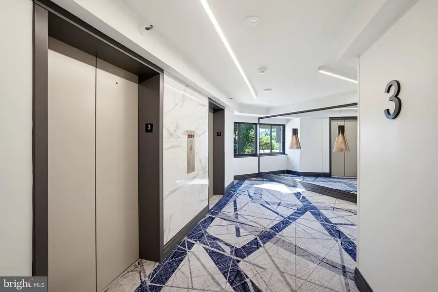 1600 N Oak St N #301, Arlington, VA 22209 - #3