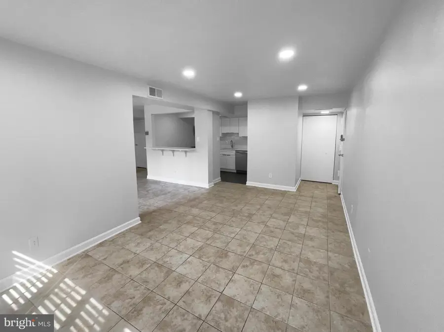 519 N Armistead St #t1, Alexandria, VA 22312 - Image #3