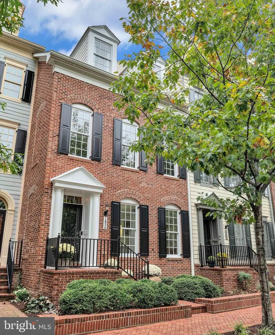 1856 Carpenter Rd, Alexandria, VA 22314 - #1