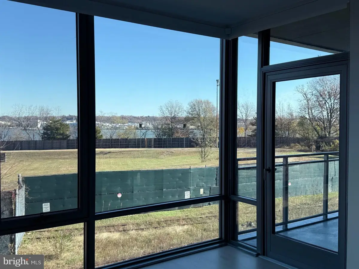 1201 N Royal St #206, Alexandria, VA 22314 - Image #1