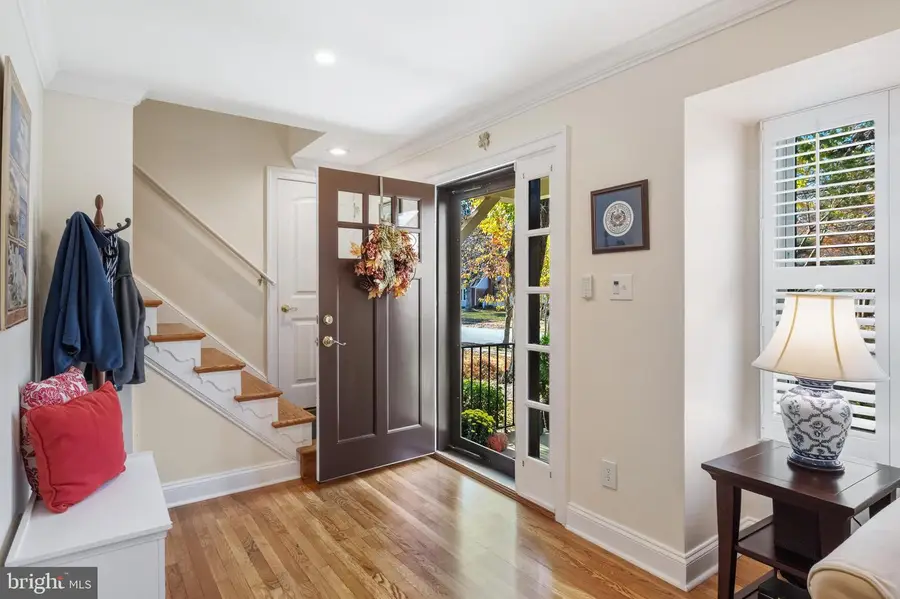 625 Prospect Pl, Alexandria, VA 22304 - Image #2