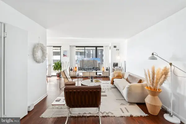 250 S Reynolds St #703, ALEXANDRIA, VA 22304