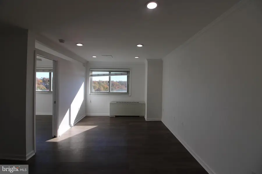 1225 Martha Custis Dr #ph 1602, Alexandria, VA 22302 - Image #2