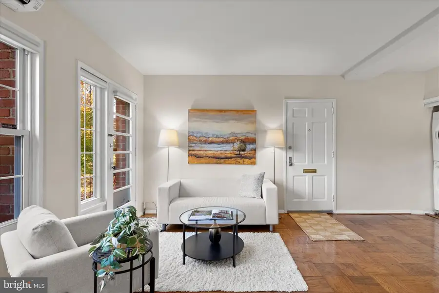 3721 Gunston Rd, Alexandria, VA 22302 - Image #2