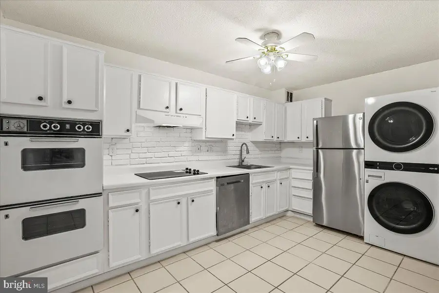 203 Yoakum Pkwy #519, Alexandria, VA 22304 - Image #3