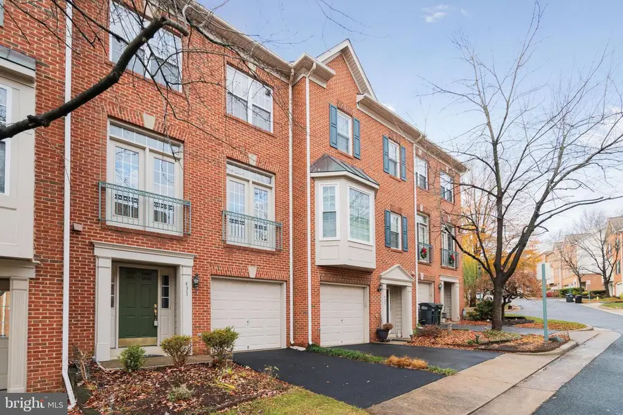 431 Stanton Pl, Alexandria, VA 22304 - Image #3