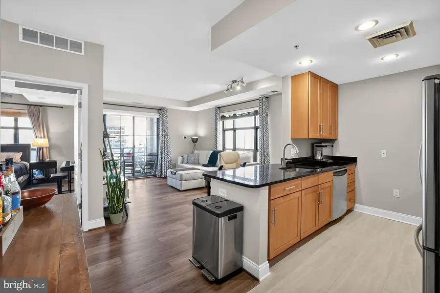 1111 Oronoco St #125, Alexandria, VA 22314 - Image #2