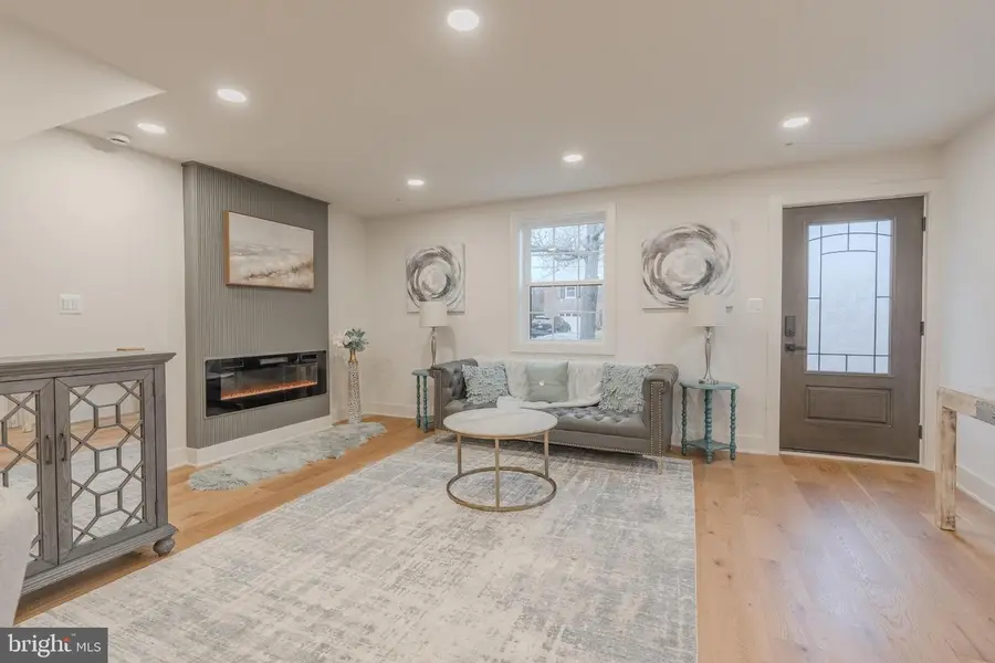 3107 Mosby St, Alexandria, VA 22305 - Image #2